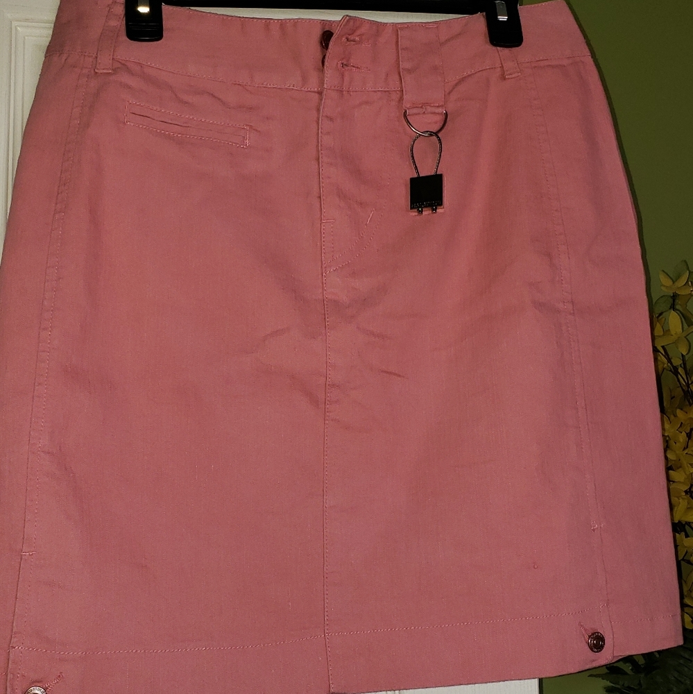 Halston Jeans pink denim skirt, vintage, NWOT